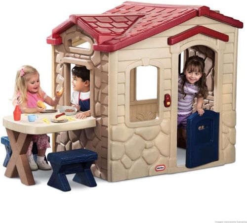 LITTLE TIKES PICNIC ON THE PATIO PLAYHOUSE NEW